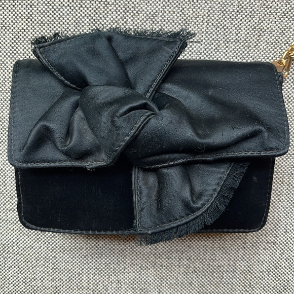 ♟️ Y2K Vintage Circa 2004 Wristlet with Gold Chain handle ✨ - Picture 4 of 15